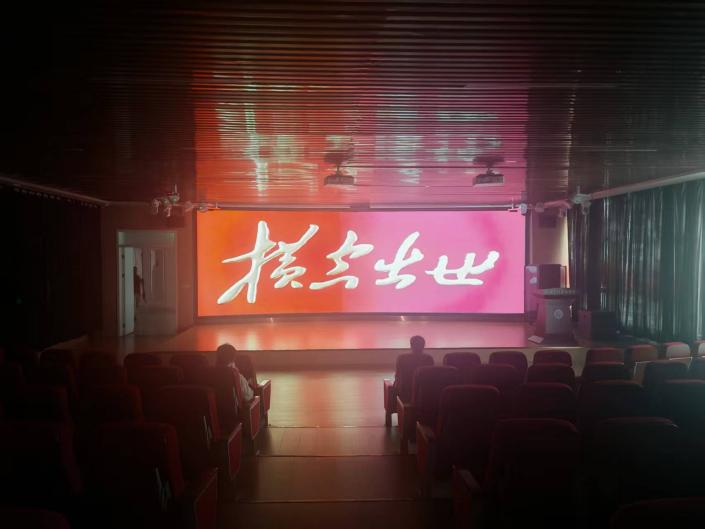 图片5.jpg 图片5.jpg