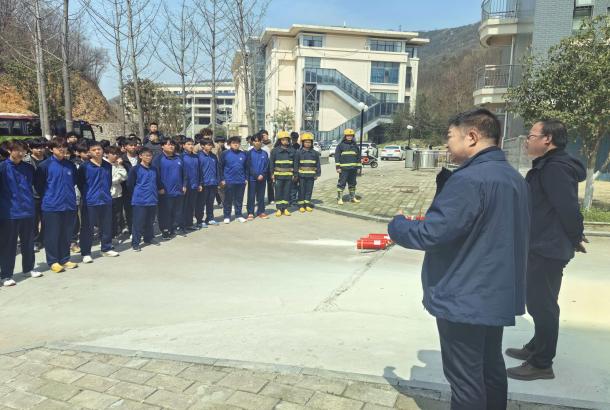 图片5555.jpg 图片5555.jpg