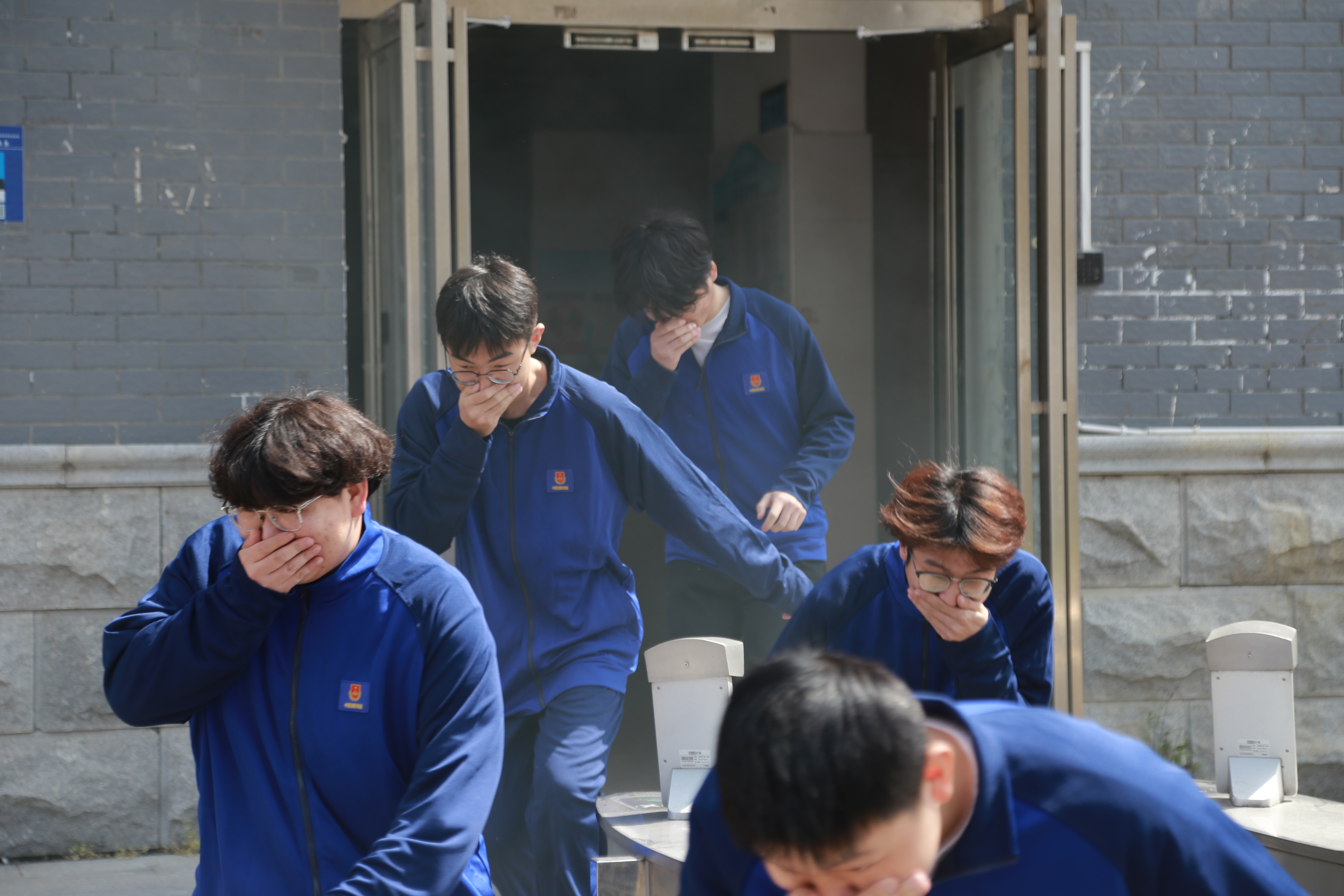 图片1111.jpg 图片1111.jpg